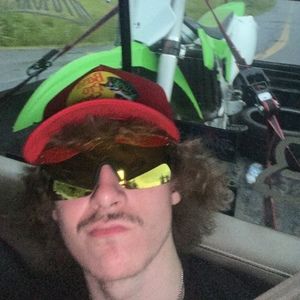 Meet your Posher, Chase